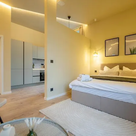 Llr Design - Botanical Im Zentrum Von アパート