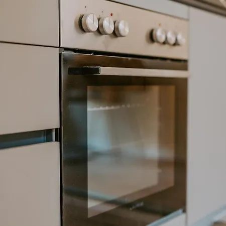 Llr Design - Botanical Im Zentrum Von アパート *